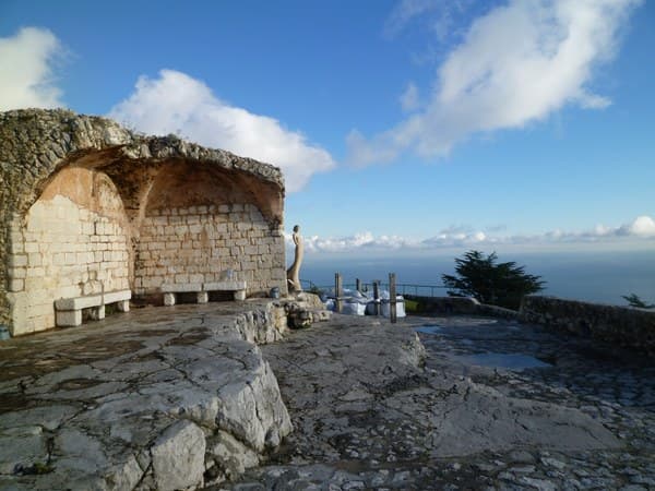 周辺の建物