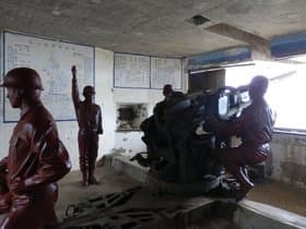 戦闘の様子を再現