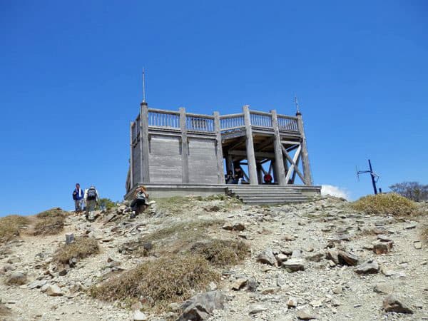 日出ヶ岳山上展望台