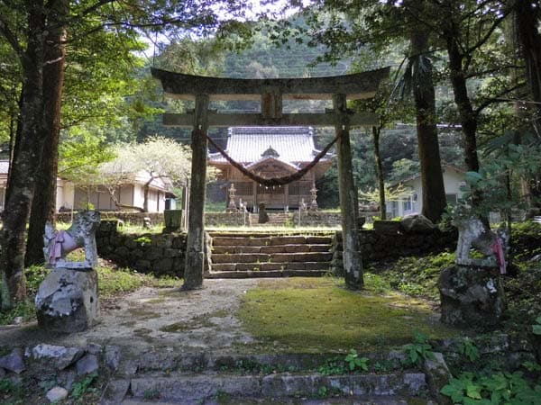 半家神社