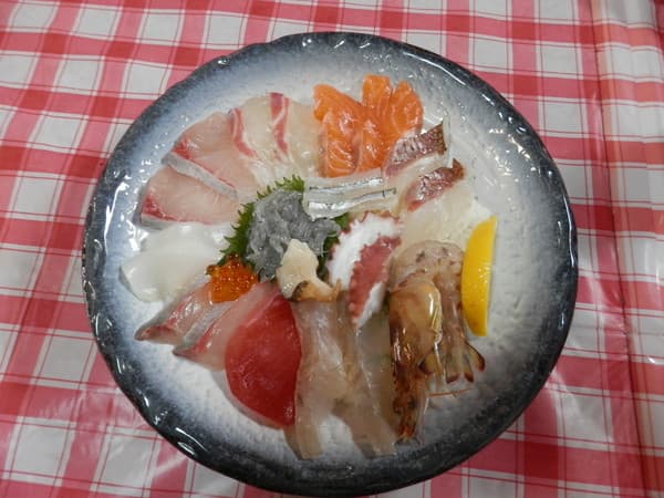 海鮮丼