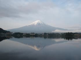 山梨県　河口湖からの富士山