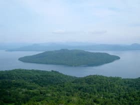 美幌峠から望む屈斜路湖2