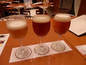 地ビール飲み比べ
