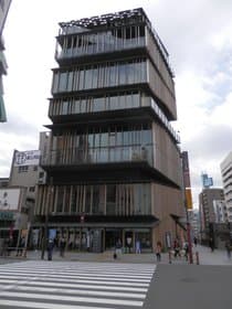観光案内所の建物
