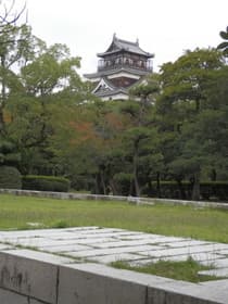 公園内から