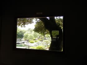 凝った額縁の庭園2