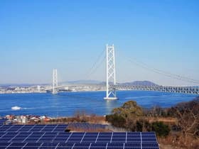 明石大橋が前に