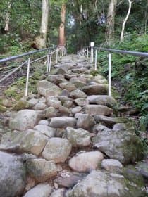鬼が作った階段