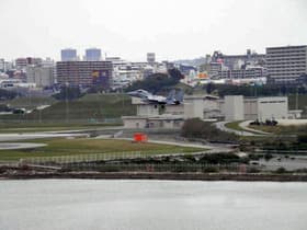 戦闘機の着陸