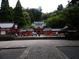 霧島神宮前正面