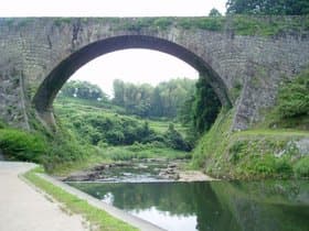 通潤橋