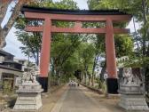 長く広い参道