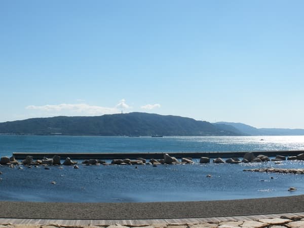 淡路島が見えます