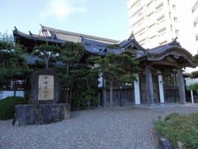 サイドから